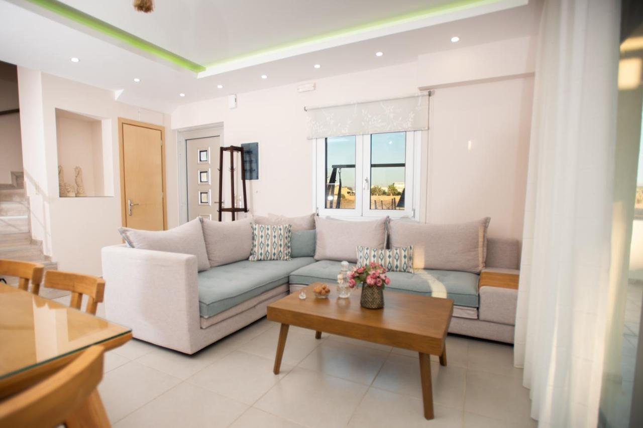 Melia villa Kokkinos Pirgos Bagian luar foto